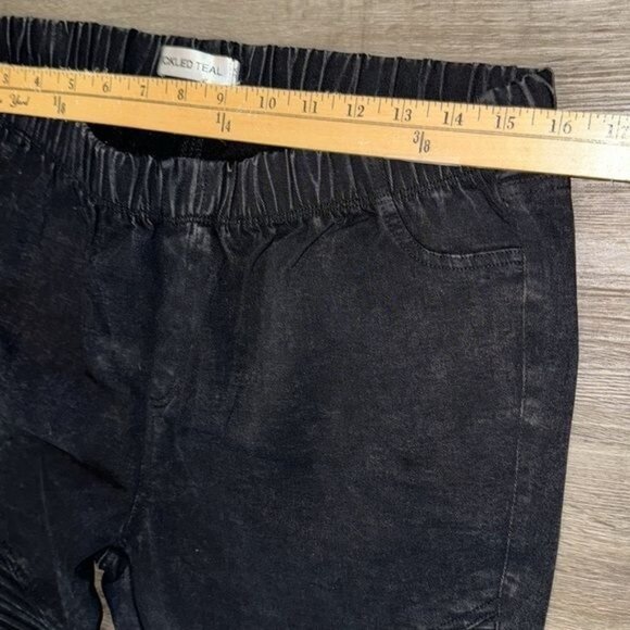 Tickled Teal Black Moto Jeggings 3X With Zipper Details & Elastic Waistband - Picture 7 of 9